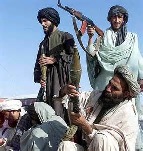 حمله هوایی ارتش پاکستان به مخفیگاه‌های طالبان