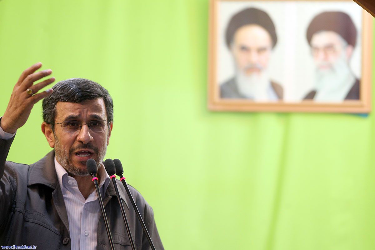 بیانیه احمدی‌نژاد درباره توهین به پیامبر(ص)