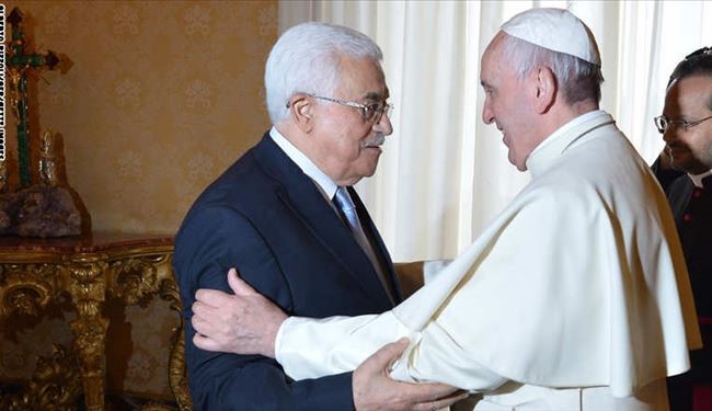 انتقاد از پاپ به‌دلیل توصیف محمود عباس بعنوان "فرشته صلح"