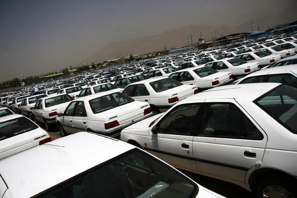 صدهزار خودروی بدون مشتری