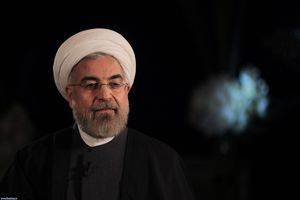 آقای روحانی! مستند تبلیغاتی را باور کنیم یا شکایت از آقای رئیسی را؟