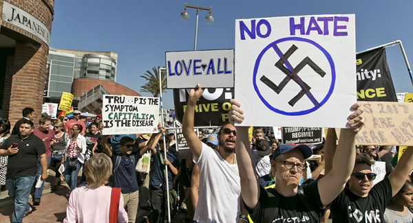 تظاهرات ضد نژادپرستی در شهرهای مختلف آمریکا