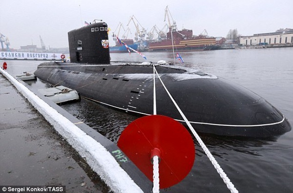 ۲ زیردریایی روسیه در آب های مدیترانه مستقر شد
