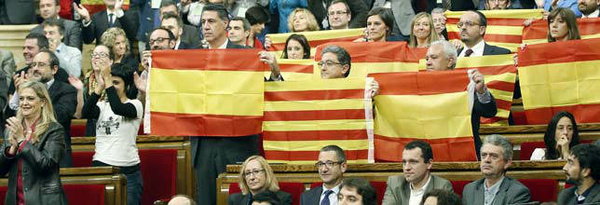 نشست مجلس سنای اسپانیا برای تصمیم‌گیری درباره کاتالونیا