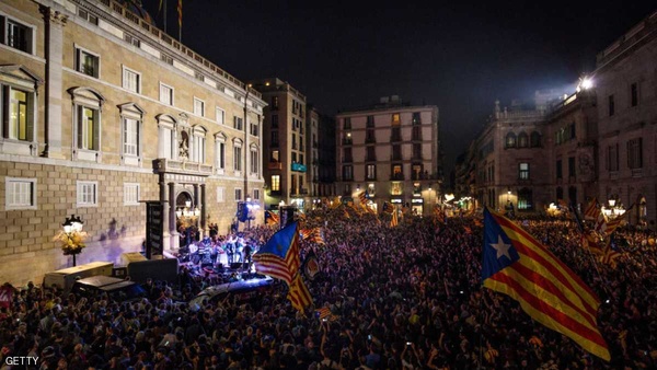 مادرید همچنان انتقام می‌گیرد؛ رئیس پلیس کاتالونیا برکنار شد