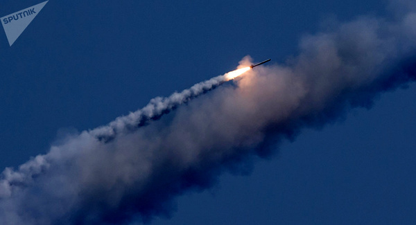 حمله به مواضع داعش از زیردریایی روسیه