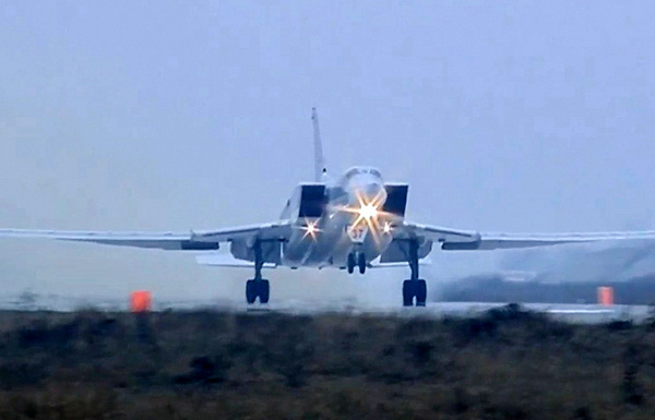 جنگنده‌های توپولف روسیه به خانه باز می‌گردند