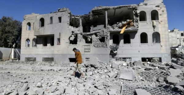 کشته شدن بیش از ۱۳۶ نفر در حمله‌های اخیر عربستان به یمن